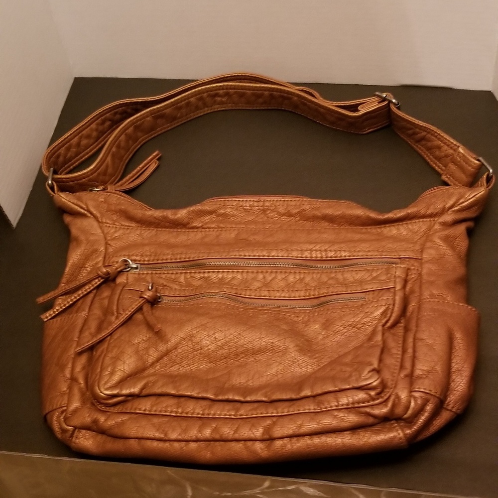 Bueno purse/crossbody